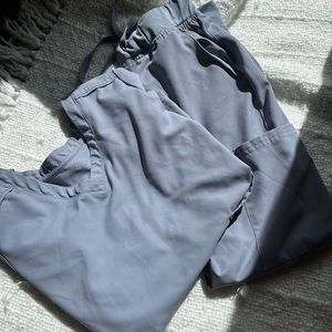 GREY MEDCOUTURE INSIGHT SCRUB SET